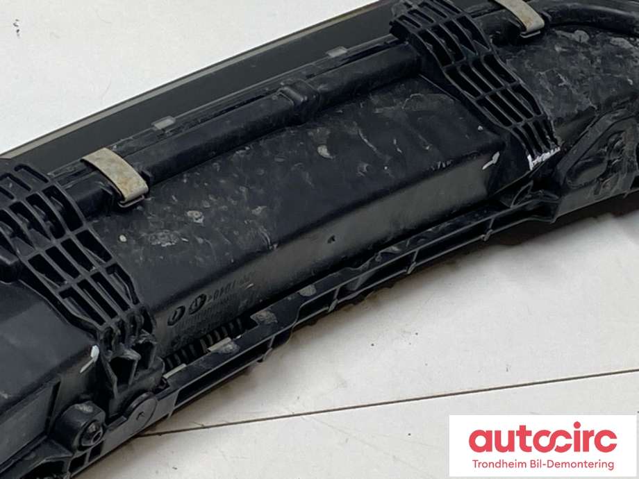 Frontlykt midtre til Mercedes EQS 2021-->> (V297) (V297) (REDUSERT PRIS|A2979064700|A2979064603|)