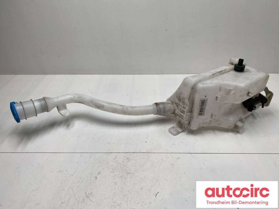 Spylertank foran til Volvo EX30 2023-->> (80010938|80000071|80010939| 80034440)
