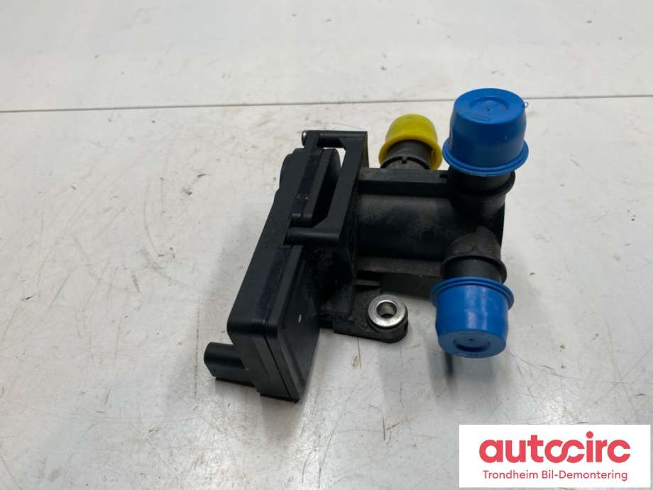Ventil vann til Volvo EX30 2023-->> (80001490|)