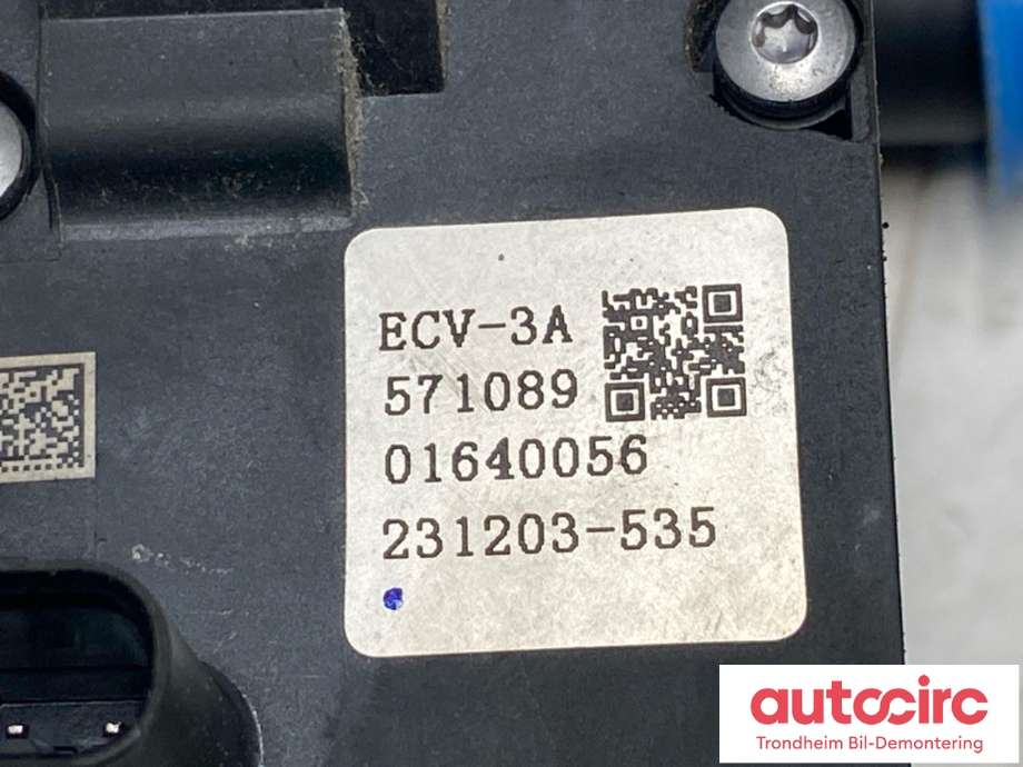 Ventil vann til Volvo EX30 2023-->> (80001490|)