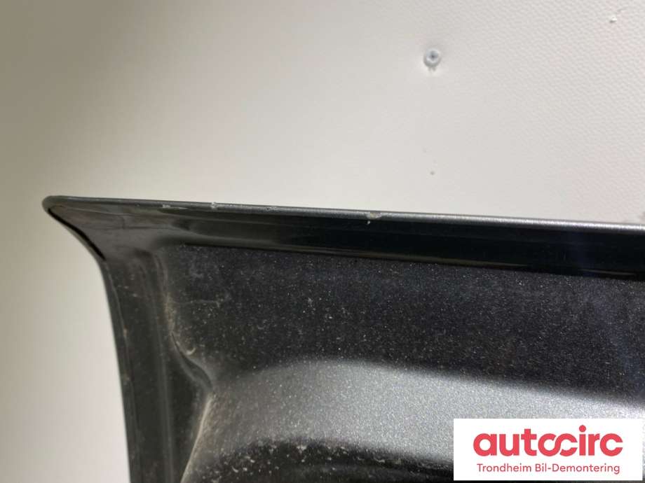 Dør venstre bak til Jeep Commander 2006-2009 (55396497AC|)