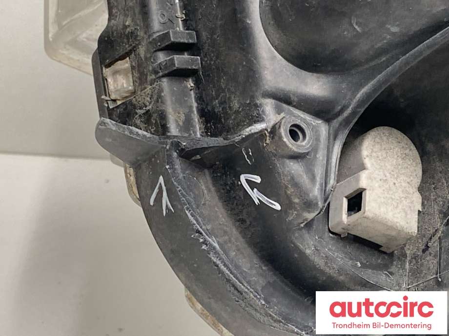 Frontlykt høyre halogen til Citroën C5 2008-2017 (Type II)  (6206R6|)