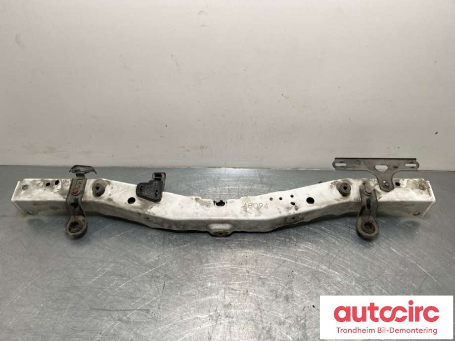Frontplate til Toyota Auris, 2015-2019 (Type II, Fase 2)  (16594-0N010)