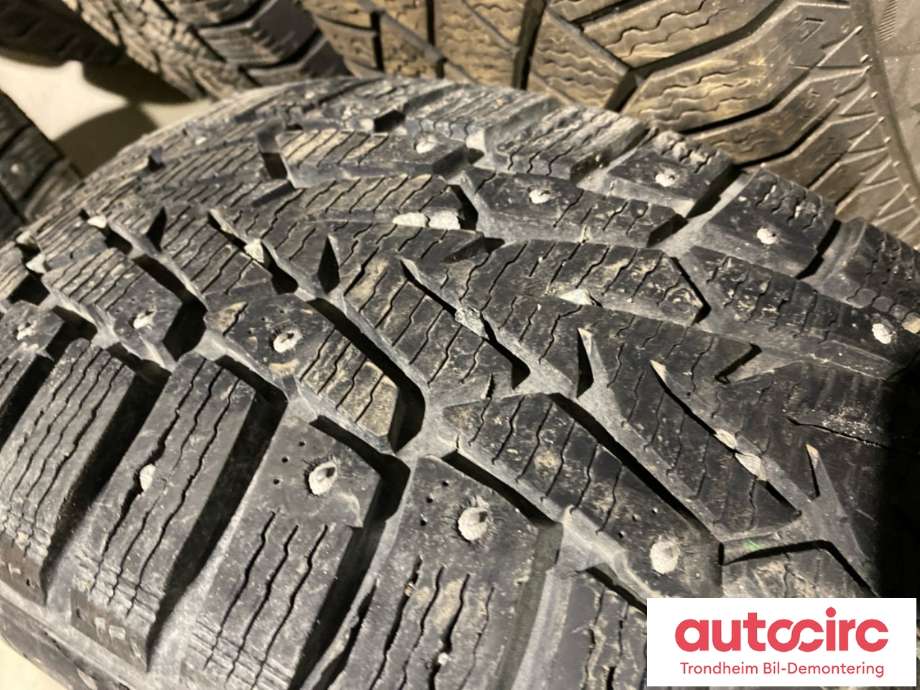 Hjulsett aluminium vinter til Škoda Yeti 2009-2013 (Fase 1)  (16 TOMMER|215/60R16|PROD: 2018|7-8MM)