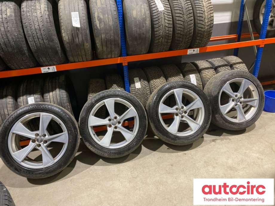 Hjulsett aluminium sommer til Audi Q7, 2015-->> (Type II)  (20 TOMMER|255/50ZR20)