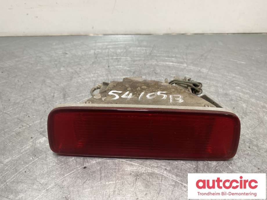 Baklykt fra støtfanger til Mitsubishi ASX 2010-2019 (8337A092|)
