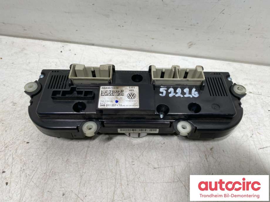 Varmeapparat betjening til VW Passat 2011-2015 (B7) (B7) (3AA 907 044 BD|)