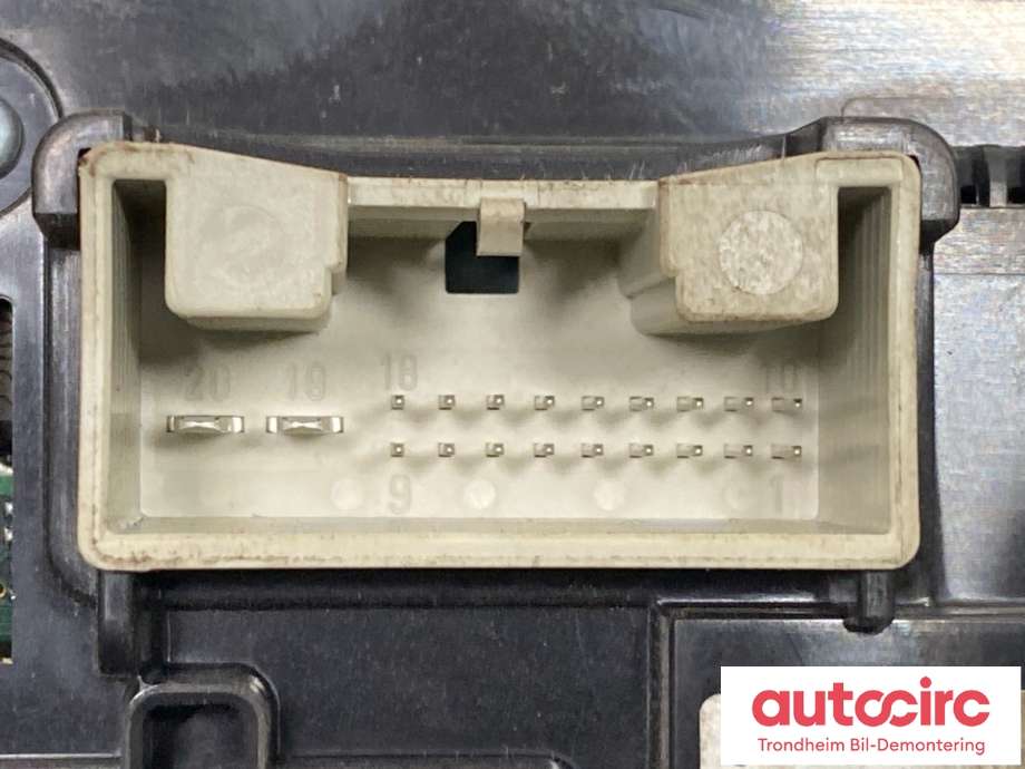 Varmeapparat betjening til VW Passat 2011-2015 (B7) (B7) (3AA 907 044 BD|)