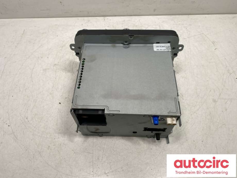 Bilstereo til VW Passat 2011-2015 (B7) (B7) (1T0 057 680 K|)