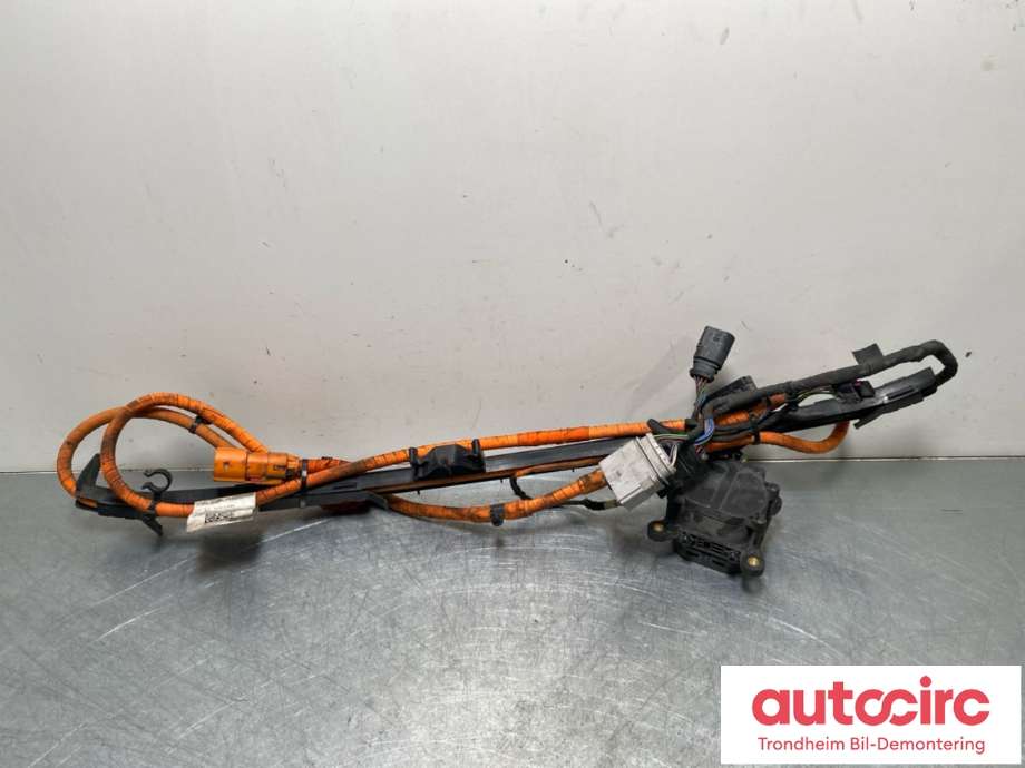 Batterilader inntak/luke til VW Passat 2019-->> (Fase 2) (B8) (B8) (3G0971509H|)