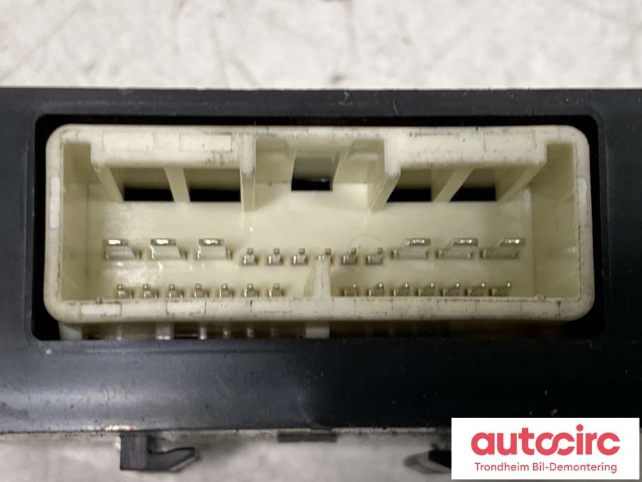 Styreenhet lys (LCM - Light Control Module) til Suzuki SX4 S-CROSS 2013-->> (Type II) (KOITO|3862061M00|38625-61-M00|35600-59260)