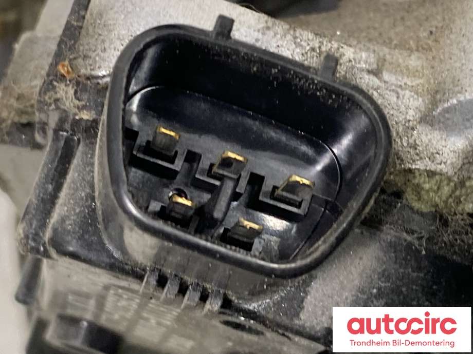 Viskermotor frontrute komplett m/overføring til Suzuki SX4 S-CROSS 2013-->> (Type II)  (3810061M01|)