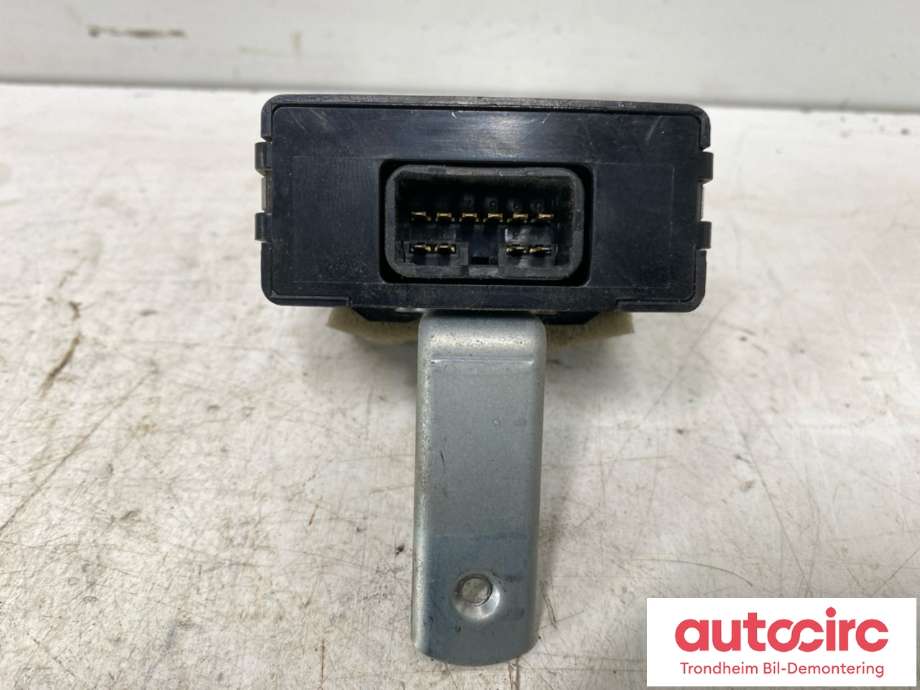 Styreenhet diverse til Toyota Land Cruiser 90 1996-2002 (87480 60020|)