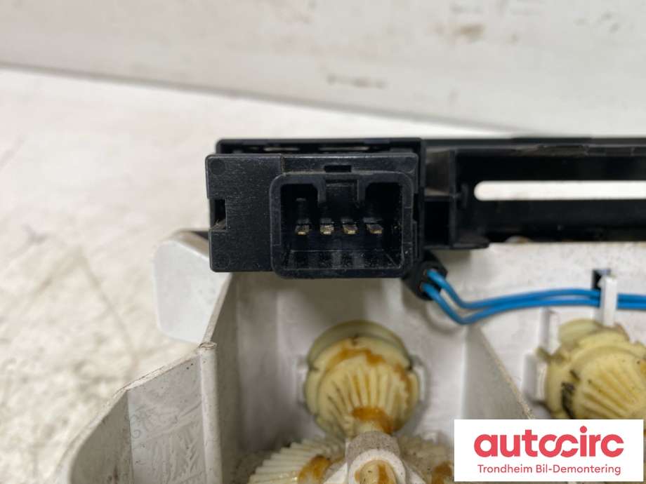 Varmeapparat betjening til Toyota Land Cruiser 90 1996-2002 (5591060160|)