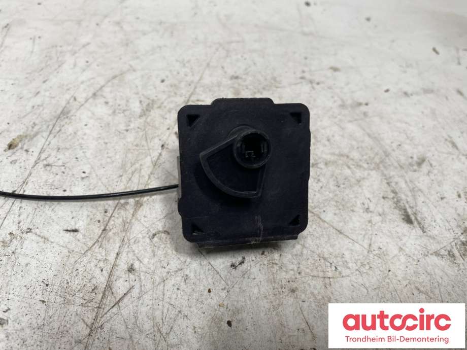 Ladeluke motor / aktuator til BYD Tang 2020-->> (8961-26 Q02|)