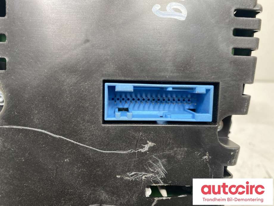 Instrumentpanel til VW Transporter / Caravelle 2009-2015 (Fase 2) (T5) (T5) (VDO|7E0 920 860 C|)