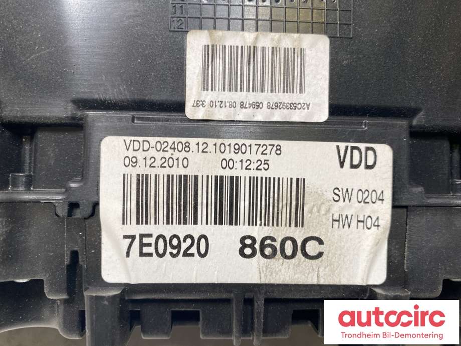 Instrumentpanel til VW Transporter / Caravelle 2009-2015 (Fase 2) (T5) (T5) (VDO|7E0 920 860 C|)