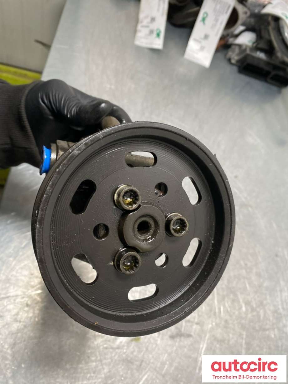 Servo pumpe mekanisk til VW Caddy 2004-2010 (Type III, Fase 1)  (2K0 422 154 A|)