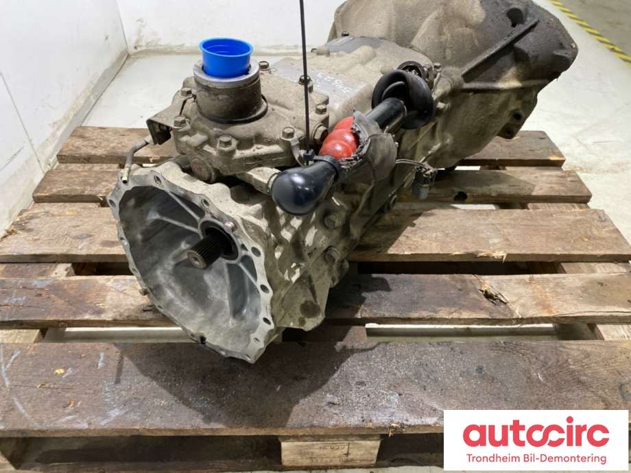Girkasse manuell til Nissan Patrol 1998-2004 (Fase 1) (Y61) (Y61) (NISSAN|32010VB000|32010VB001|FS5R50B)