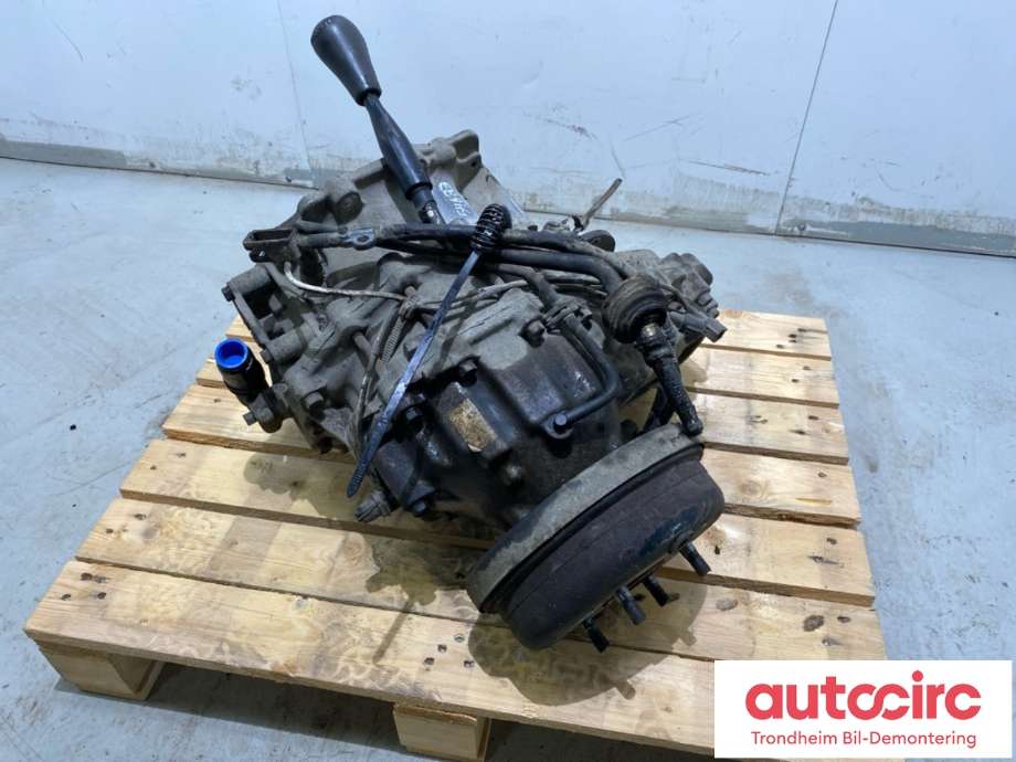 Girkasse 4WD fordelingskasse til Nissan Patrol 1998-2004 (Fase 1) (Y61) (Y61) (33100VB000|33100VD200|TX12A)
