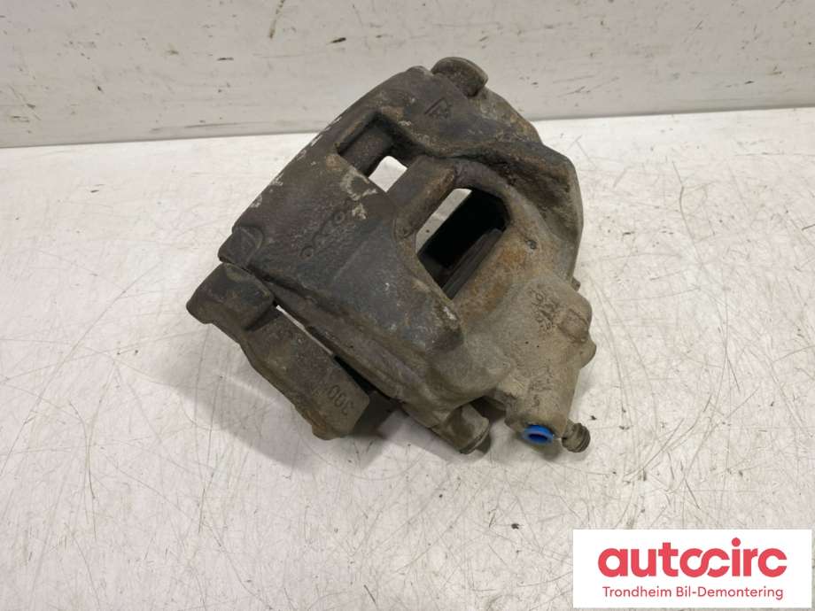 Bremsecaliper venstre foran til Volvo V70 2014-2016 (Type III, Fase 2)  (36051713|)