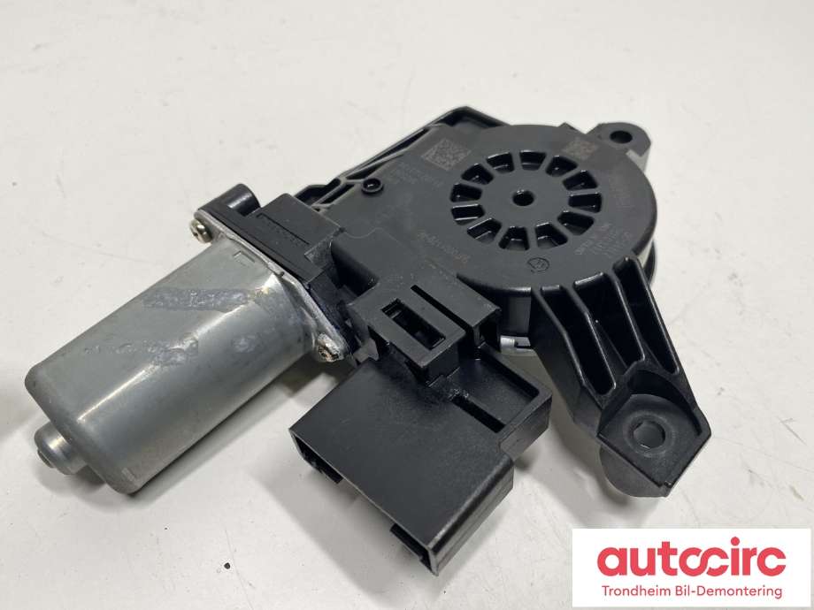 Ruteheis, kun motor, høyre foran til BMW iX1 2023-->> (U11) (U11) (67 62 5 A18 F14|)