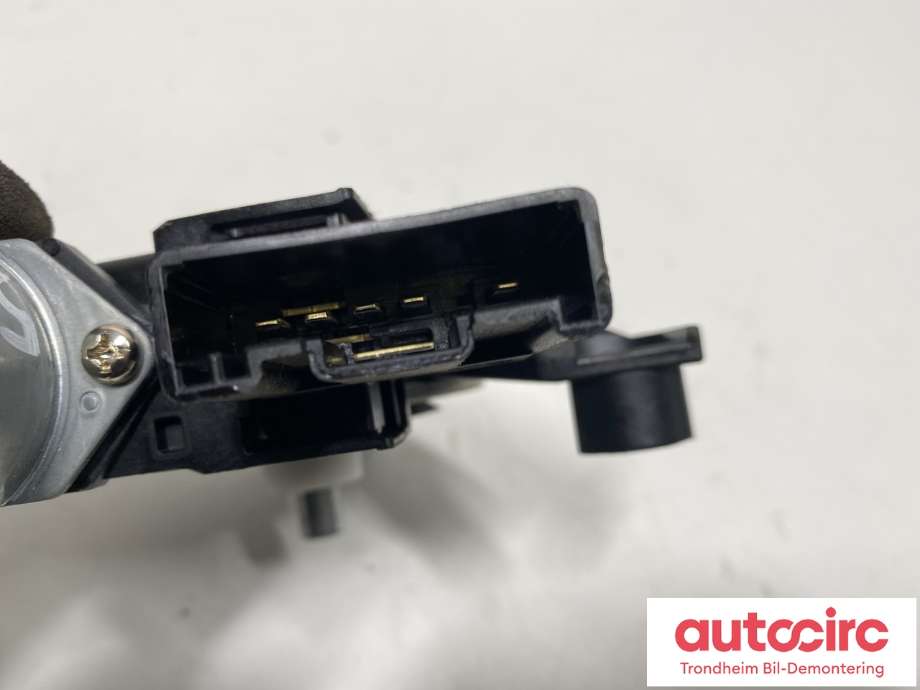 Ruteheis, kun motor, venstre foran til BMW iX1 2023-->> (U11) (U11) (67 62 5 A18 F13|)