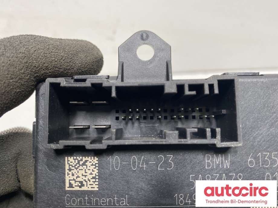 Styreenhet dør høyre foran til BMW iX1 2023-->> (U11) (U11) (61355B547A5|61355A83A78|)
