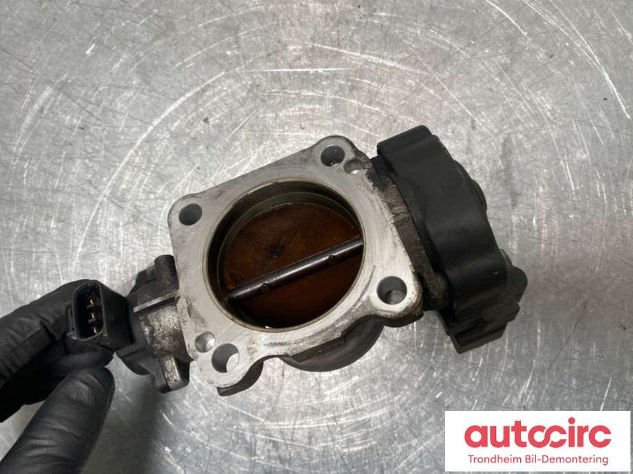 Spjeldhus til Toyota Hilux 2006-2011 (2610030070|)