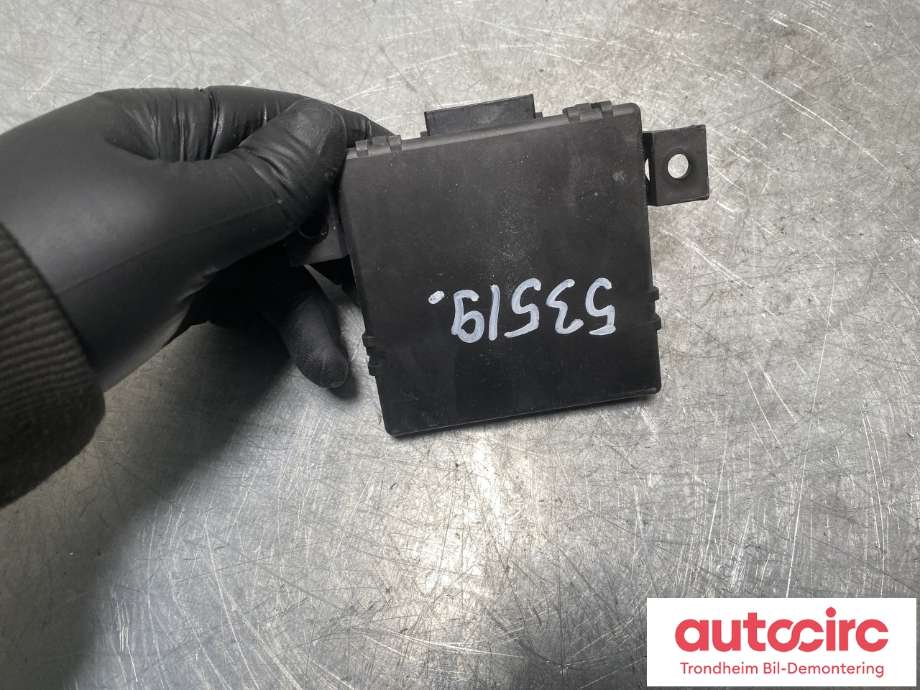 Styreenhet diverse til Audi Q5 2008-2012 (Type I, Fase 1)  (8T0907468AB|)