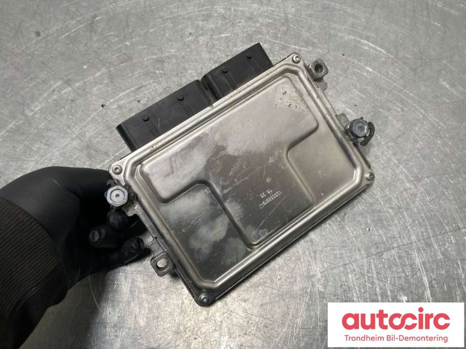 Styreenhet motor til Peugeot e-2008 2019-->>  (9841150580|1675659180|)