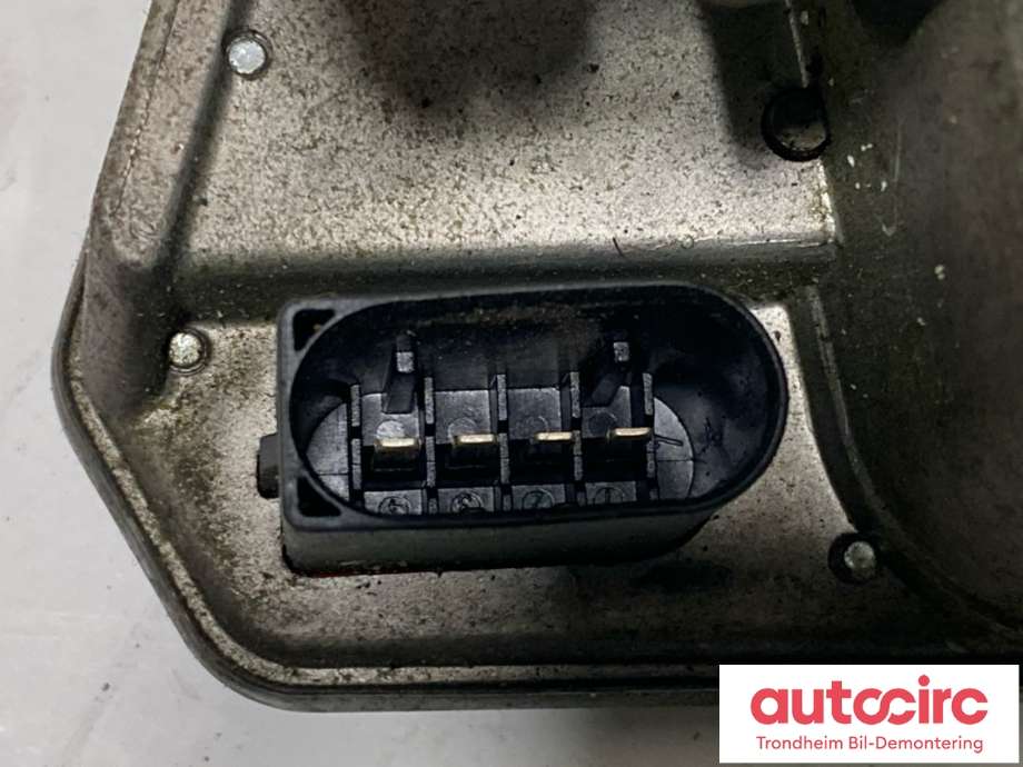 Spjeldhus til BMW 3-Serie 2005-2011 (E90/E91/E92/E93) (E90/E91/E92/E93) (13 54 7 804 373|)