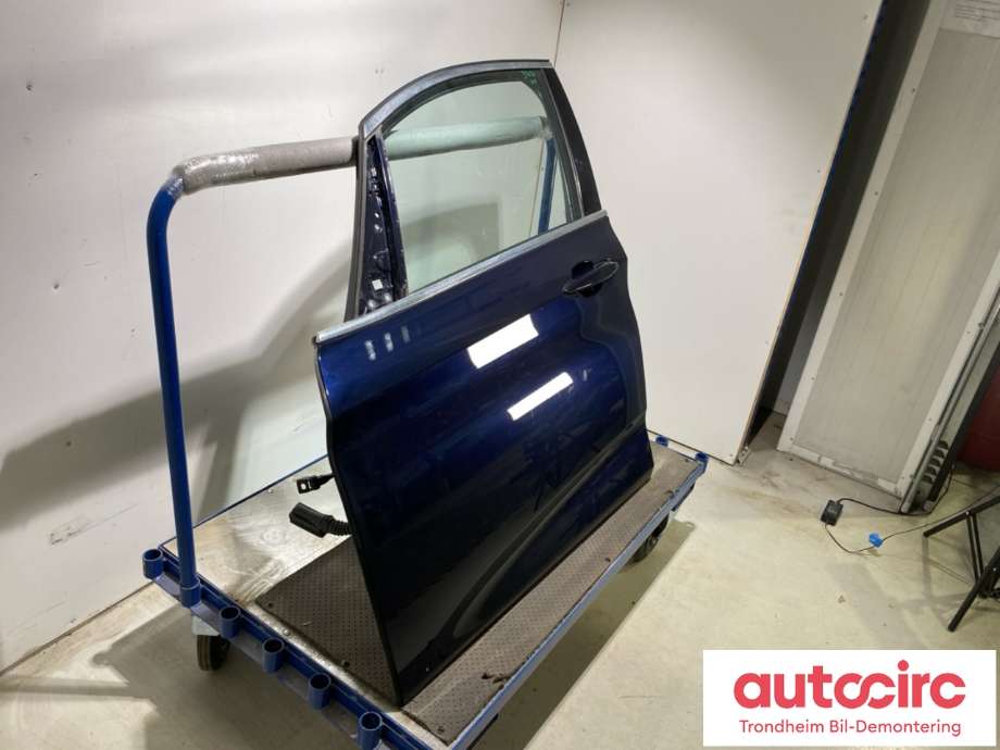 Dør venstre foran til BMW 2-Serie, Active/Gran Tourer 2014-->> (F45/F46) (F45/F46) (41009631835|)