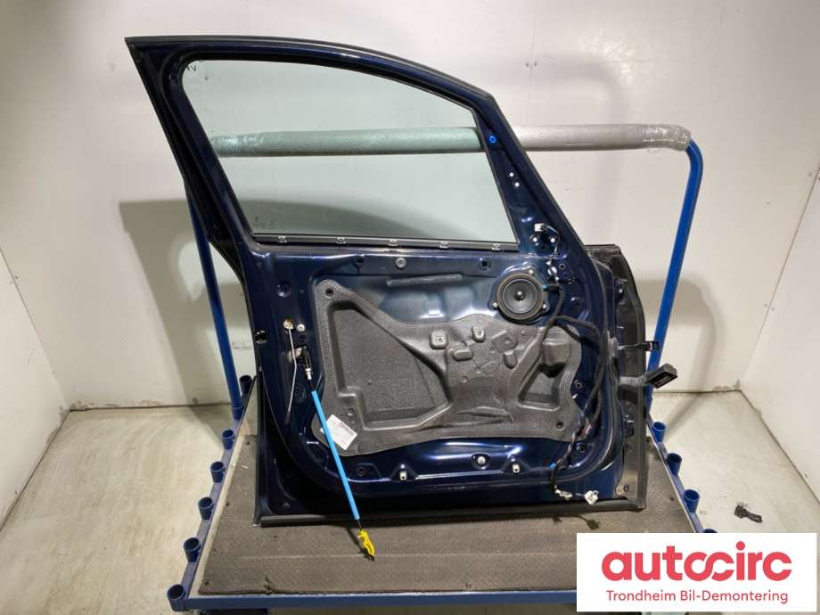 Dør venstre foran til BMW 2-Serie, Active/Gran Tourer 2014-->> (F45/F46) (F45/F46) (41009631835|)