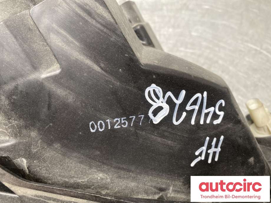 Frontlykt høyre halogen til Hyundai Getz 2002-2009 (921021C510|)
