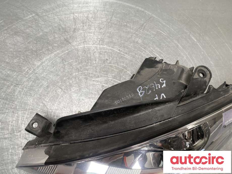 Frontlykt venstre halogen til Hyundai Getz 2002-2009  (921011C510|)