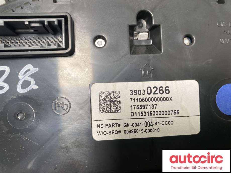 Instrumentpanel til Opel Astra K 2015-->>  (39030266|39042931|)