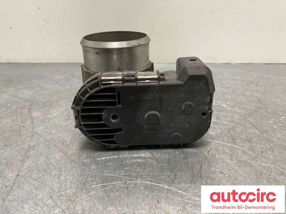 Spjeldhus til Audi A4 2001-2004 (Type II) (B6) (B6) (06B133062M|)