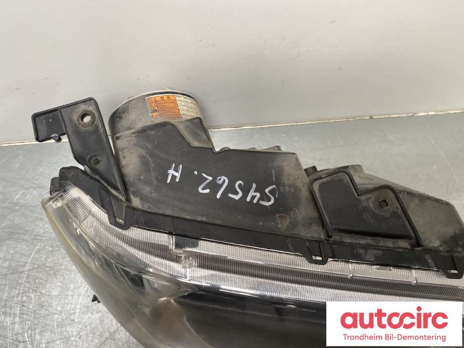 Frontlykt høyre xenon til Suzuki Grand Vitara 2005-2015 (Type III)  (3512065JB1|)