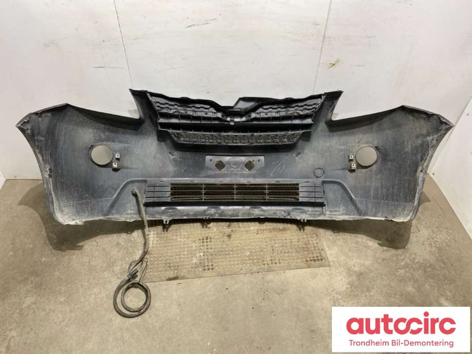 Støtfanger foran til Toyota Urban Cruiser 2009-2014  (5211952953|)