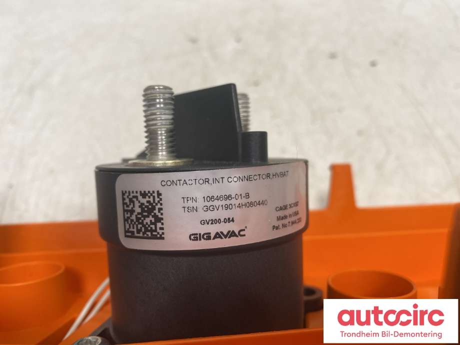 Styreenhet batteri elbil (BMS - Battery Management System) til Tesla Model X 2016-->>  (1064696-01-B|)