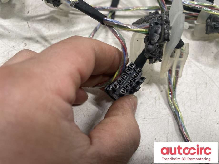 Styreenhet batteri elbil (BMS - Battery Management System) til Tesla Model X 2016-->>  (1055933-20-A|)
