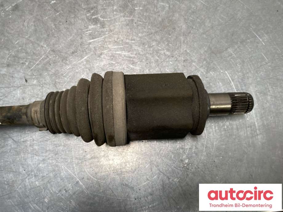 Drivaksel venstre foran, diesel/automat til BMW X5 2007-2013 (E70) (E70) (31607545125|)