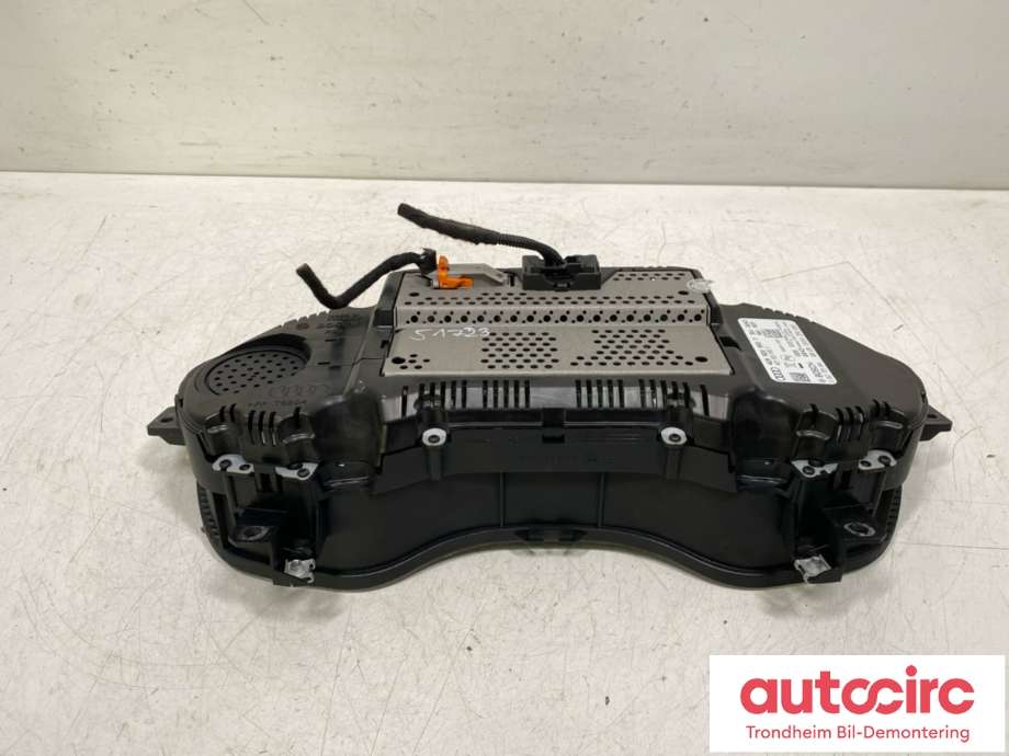 Instrumentpanel til Audi A6, Allroad 2012-2014 (Type III, Fase 1) (C7) (C7) (4G9 920 950 T|)