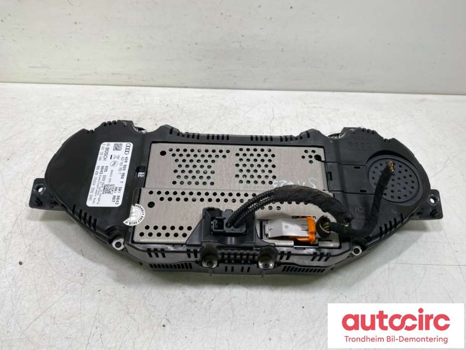Instrumentpanel til Audi A6, Allroad 2012-2014 (Type III, Fase 1) (C7) (C7) (4G9 920 950 T|)