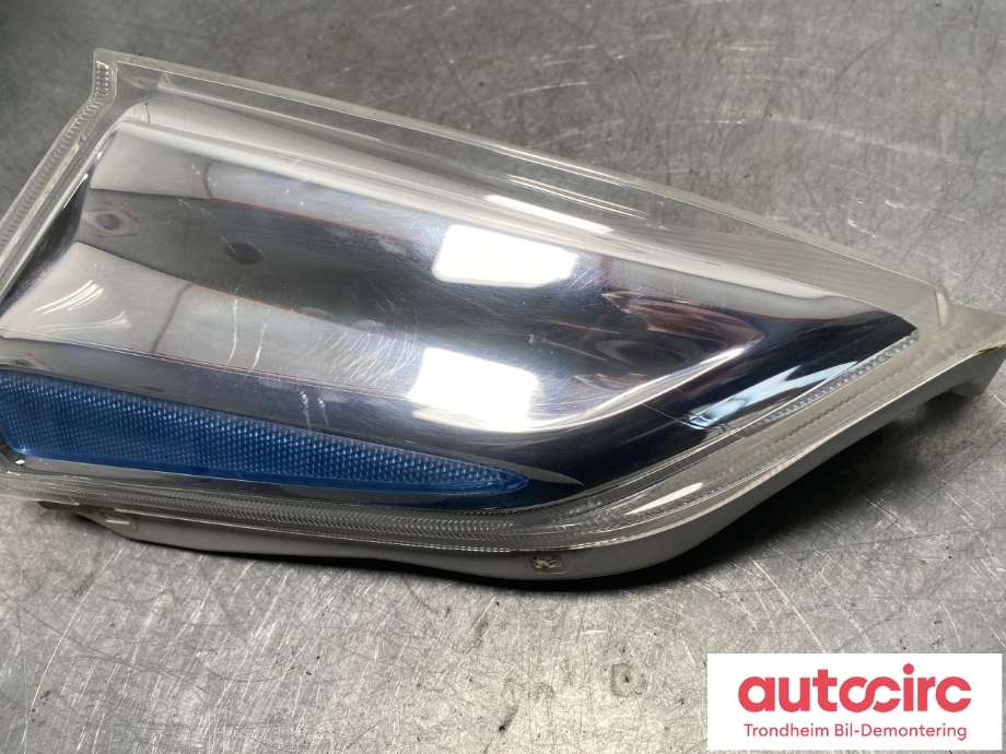 Refleksplate til Nissan Leaf 2011-2017 (Type I)  