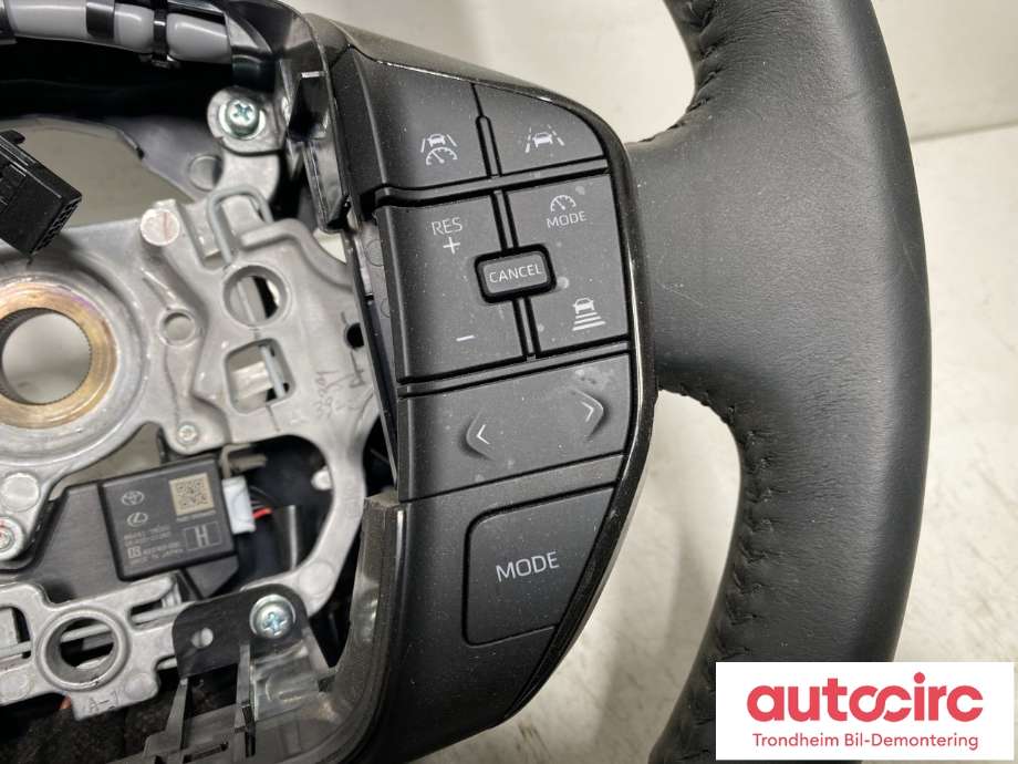 Ratt til Toyota bZ4X 2022-->>  (4510042460C0|)