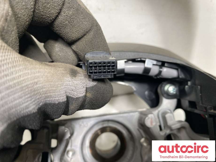 Ratt til Toyota bZ4X 2022-->>  (4510042460C0|)