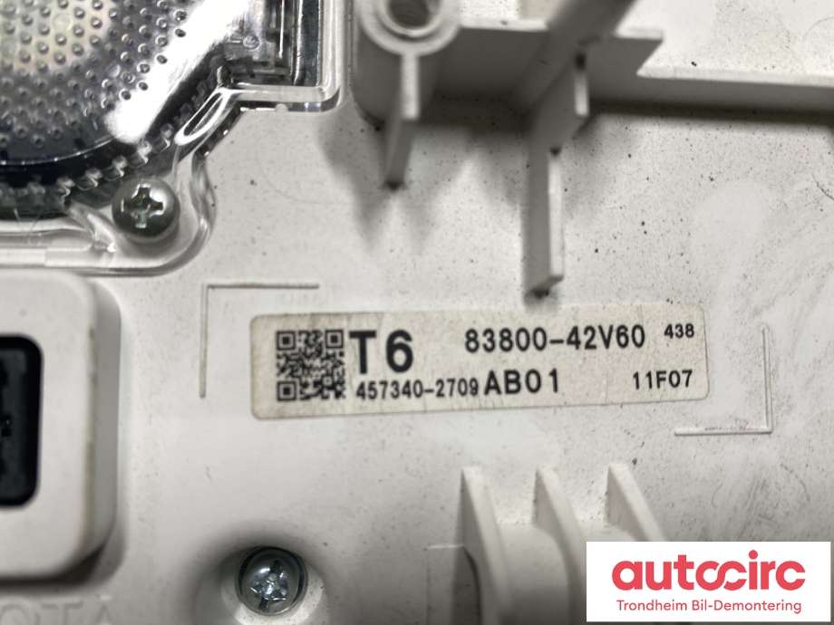Instrumentpanel til Toyota bZ4X 2022-->>  (DENSO|8380042V60|)