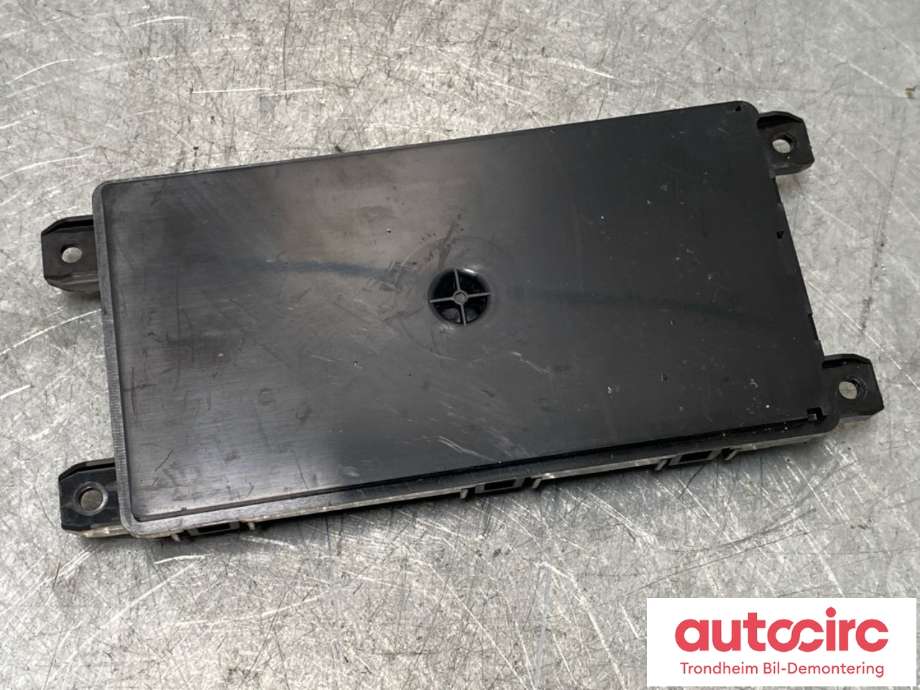 Dashbord trådløs mobillader til Mercedes EQS 2021-->> (V297) (V297) (A2239000026|A2239009237|)